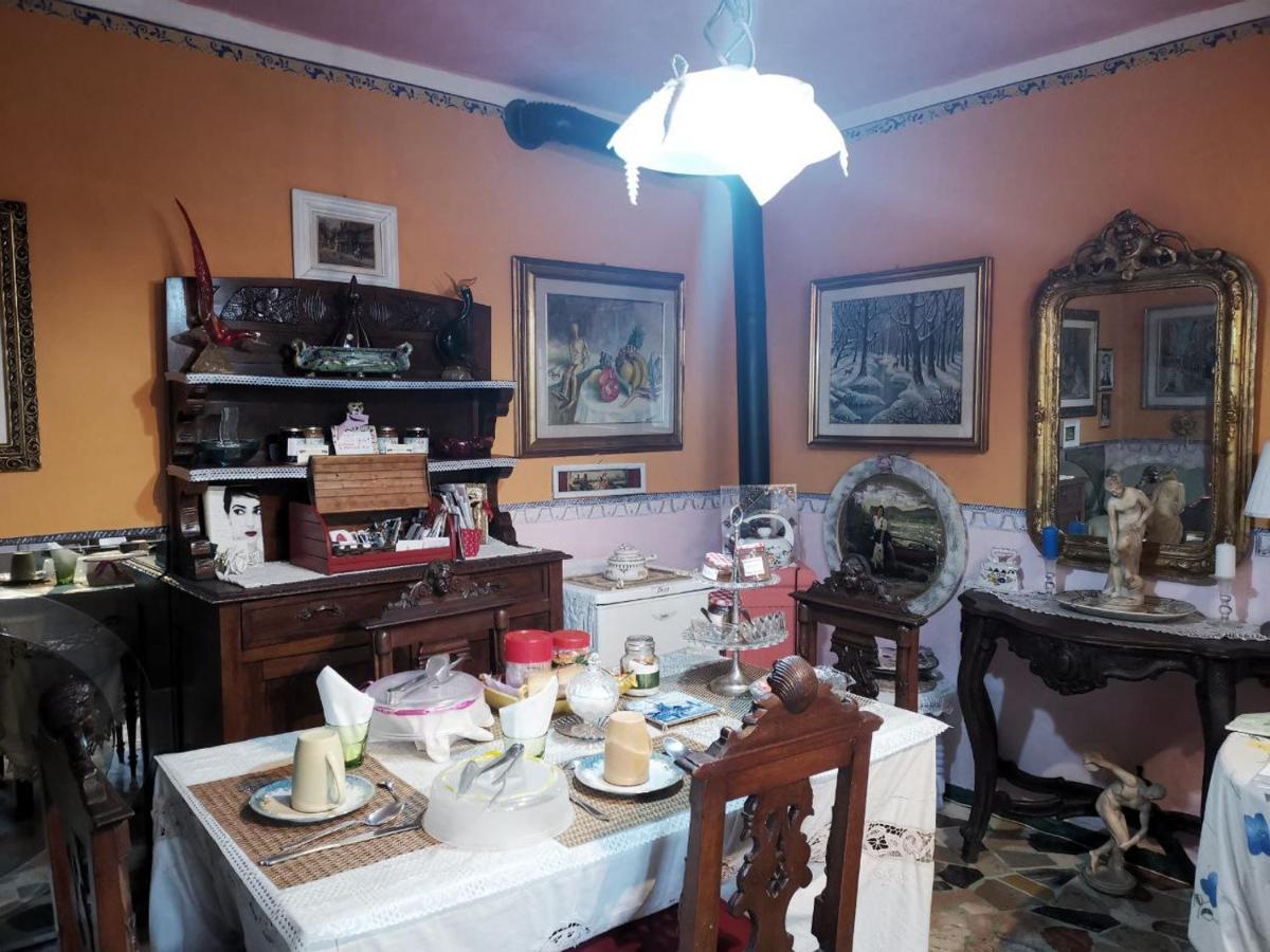 Art B&B La Casa Del Pittore Revine Lago Luaran gambar