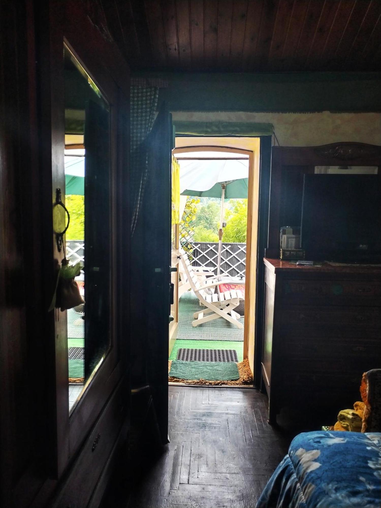 Art B&B La Casa Del Pittore Revine Lago Luaran gambar